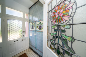 VESTIBULE ENTRANCE- click for photo gallery